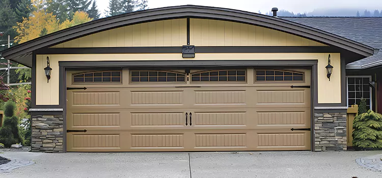 Residential Vinyl Roll Up Doors Oshkosh